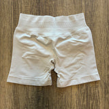 Contour Shorts- Light Grey