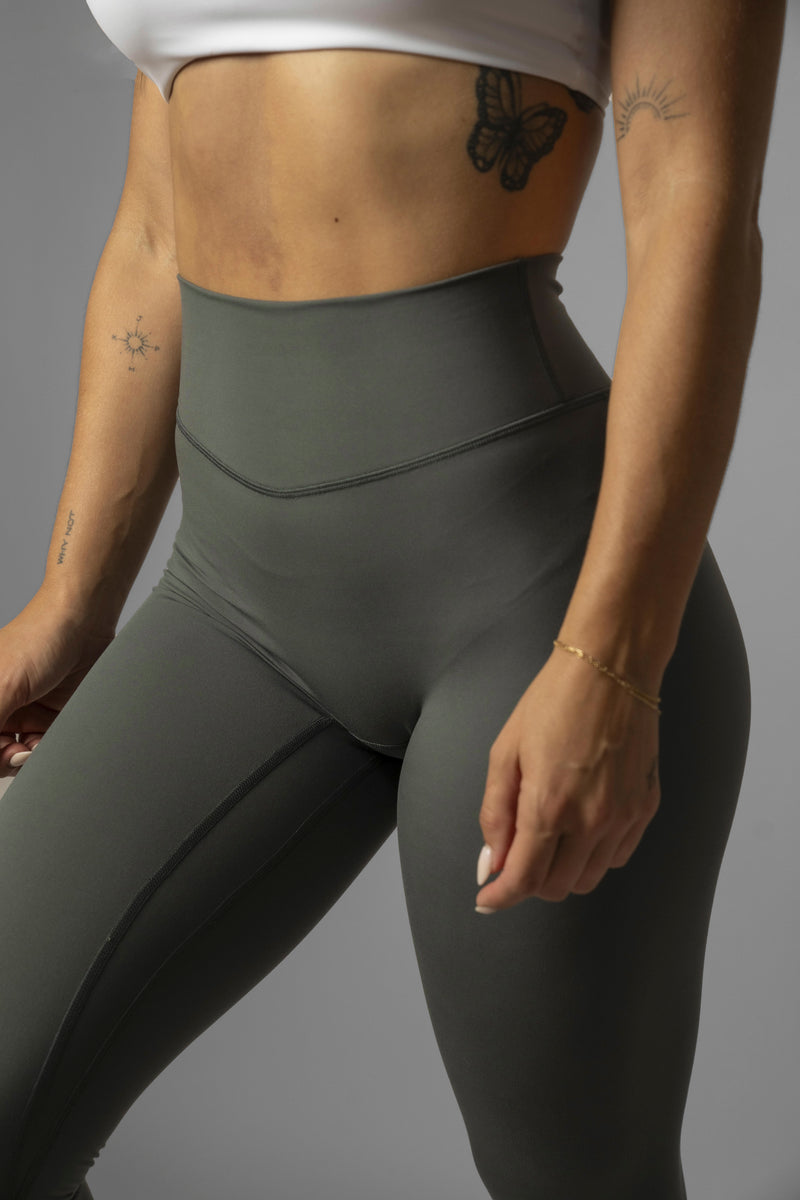 ORIGINAL Effortless Classic Leggings - Preorder