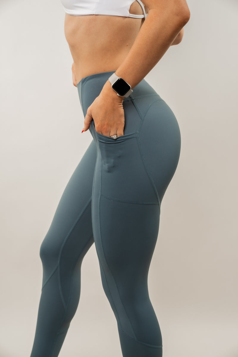 i'm a 4 in regular under wunder shorts should i still get a 4 if these are  contour fit? : r/lululemon