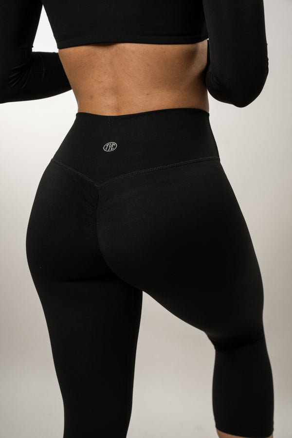ORIGINAL Effortless Scrunch Capris - Black