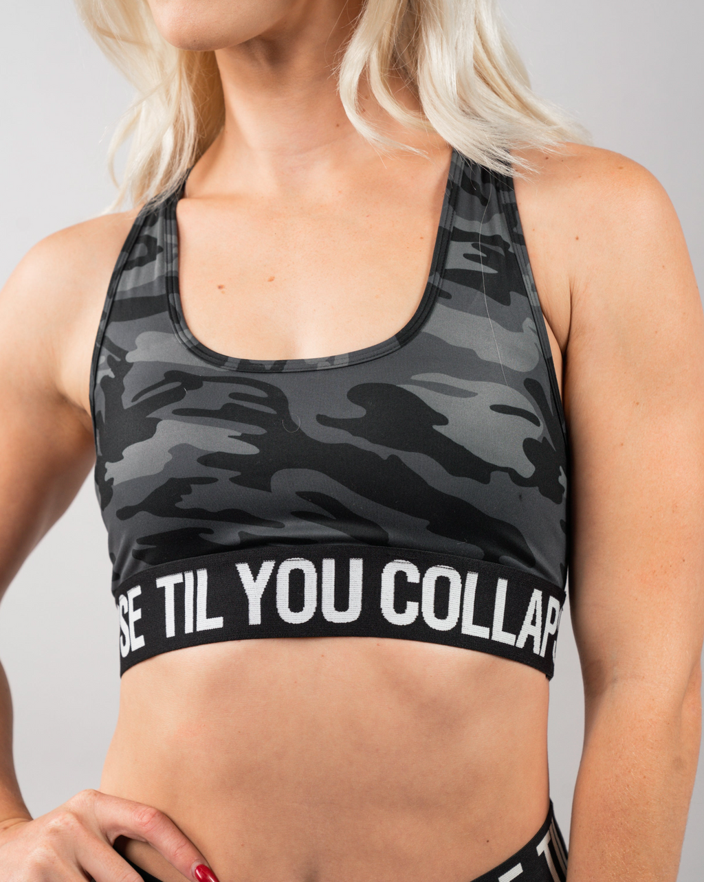 Conquer Sports Bra - Red Iridescent Leopard – Til You Collapse