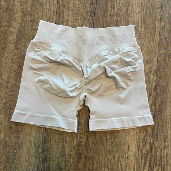 Contour Shorts- Light Grey