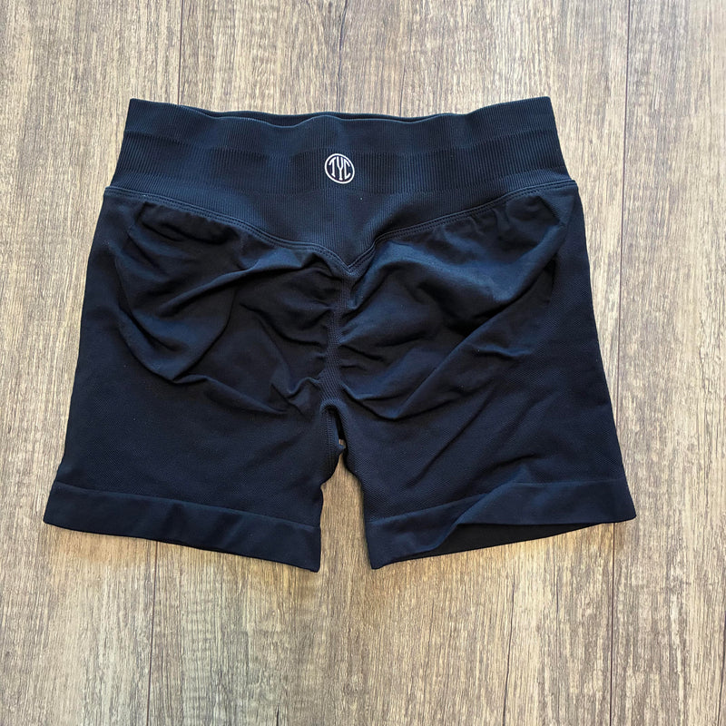 Contour Shorts- Black