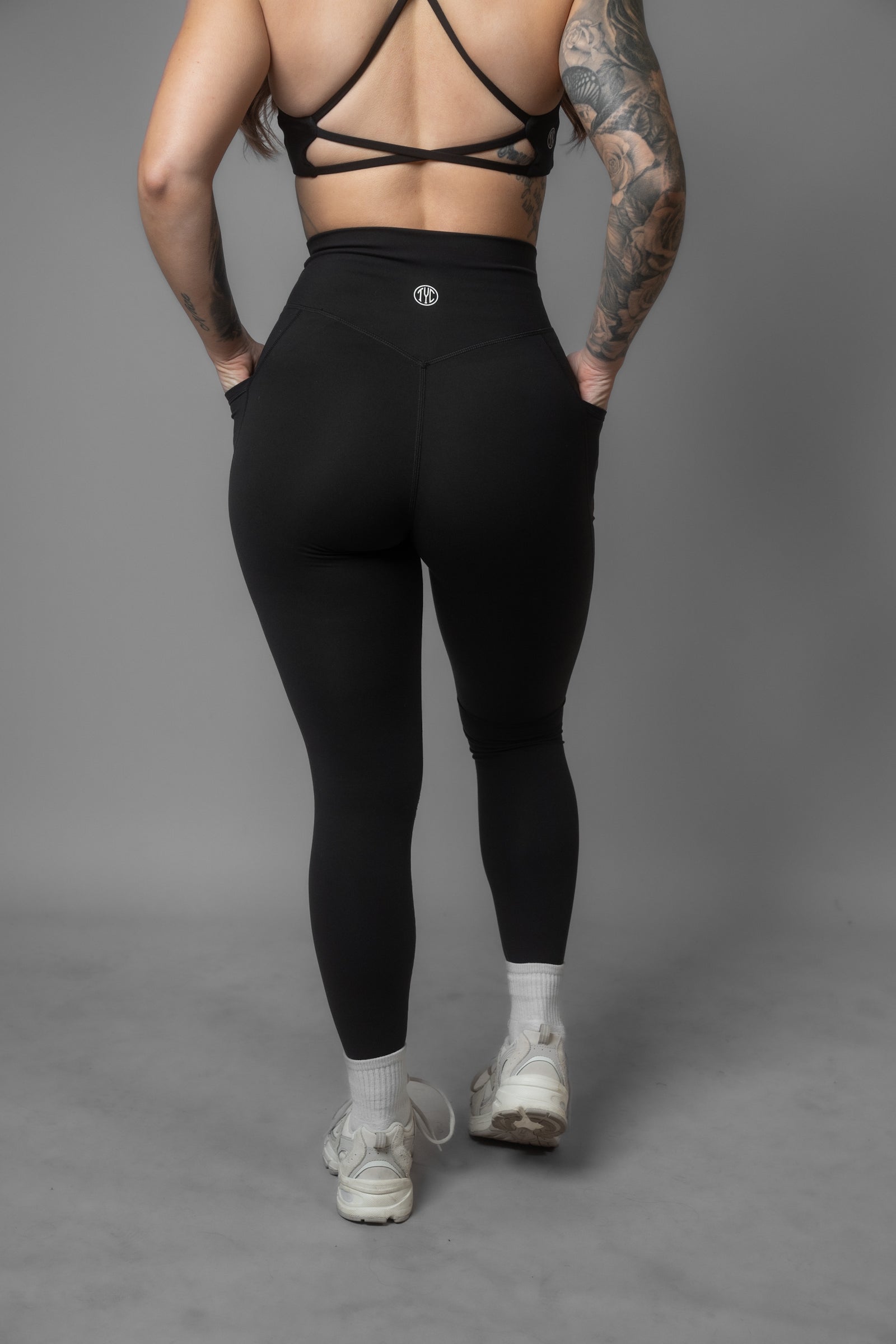 ORIGINAL Effortless Vortex Pocket Leggings Black – Til You Collapse