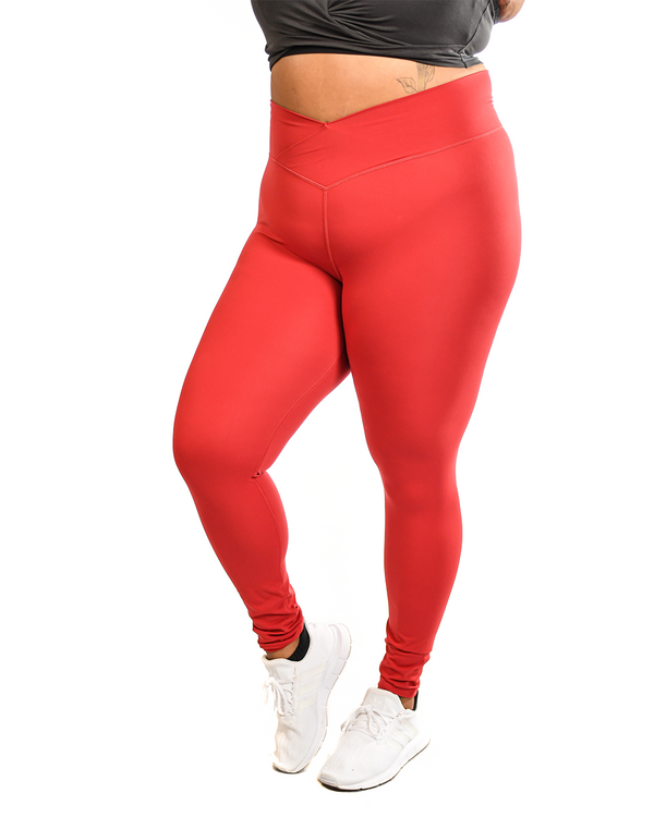 FAMME - Upgrade your off-duty looks with our Living Coral & Honeysuckle Vortex  Leggings 🧡💗😍