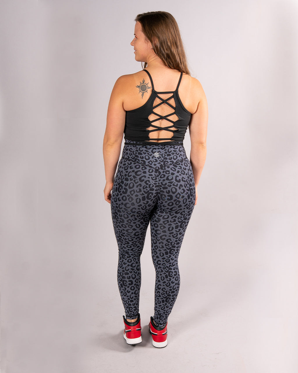 Wholesale New Leopard Seamless Bodybuilder Clothes Tie Dye Seamless  Leggings for Women, Personalized Brand Logo Workout Gym Yoga Pants Scrunch  Butt Lift Tights - China Leggings De Entrenamiento and Pantalones De Yoga  PARA Mujer price